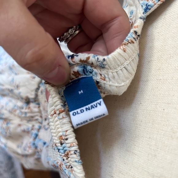 Old Navy | Floral Sundress - Picture 6 of 7